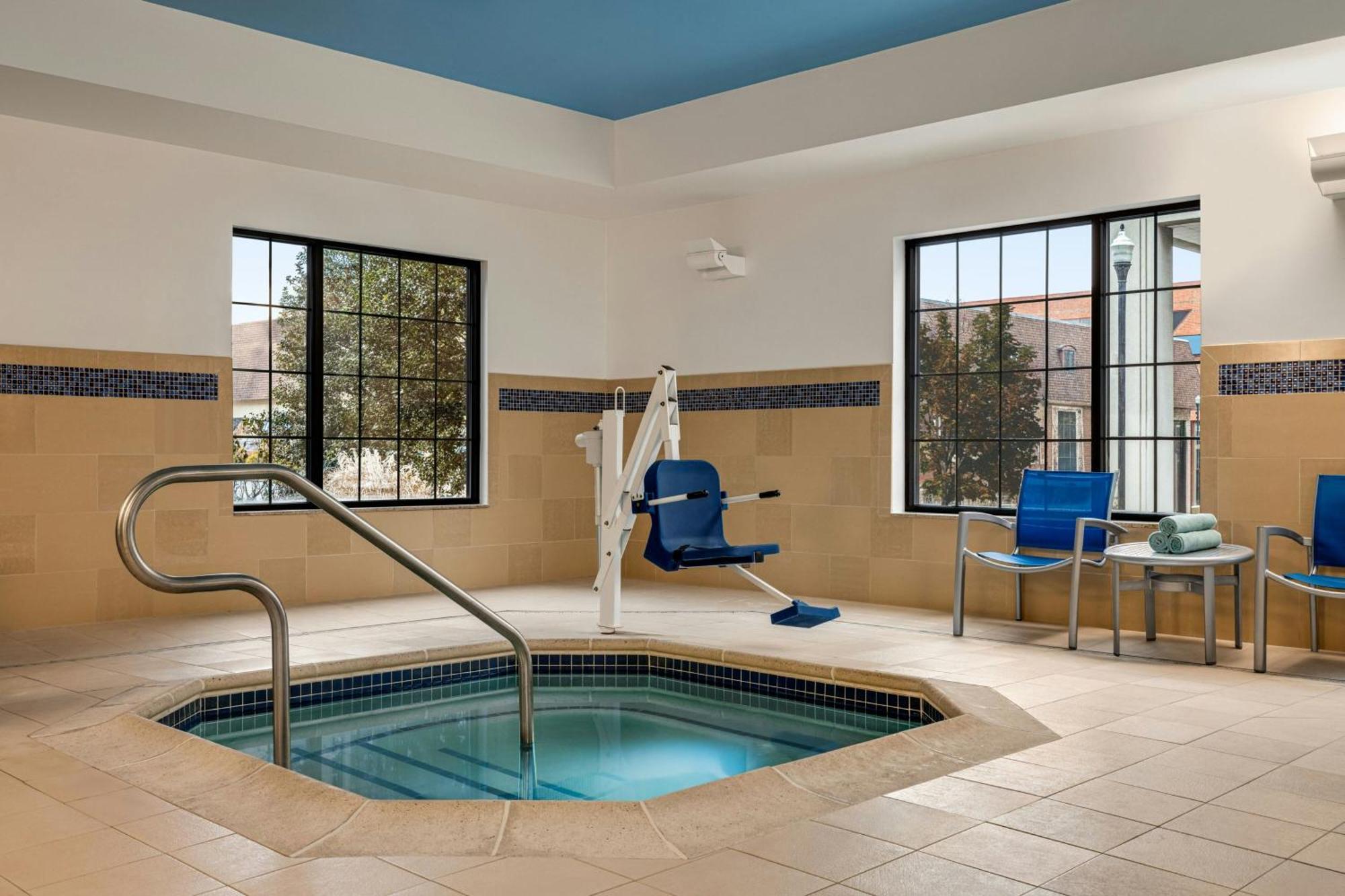 Towneplace Suites By Marriott Williamsport Buitenkant foto
